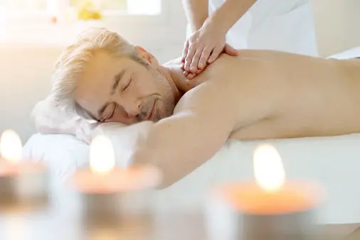 Massage (by Shutterstock)
